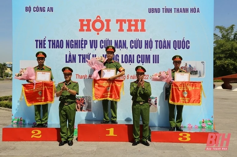 Hội thi thể thao nghiệp vụ cứu nạn, cứu hộ toàn quốc lần thứ II năm 2022 - vòng loại Cụm III tại Thanh Hóa