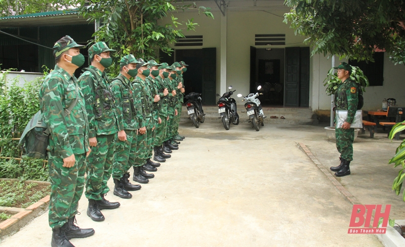 Tuần tra song phương trên tuyến biên giới Mường Lát - Viêng Xay (Lào)