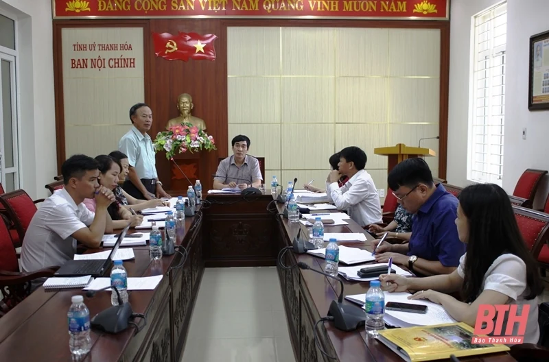 Ban Pháp chế HĐND tỉnh thẩm tra các tờ trình, dự thảo nghị quyết tại Kỳ họp thứ 7, HĐND tỉnh khóa XVIII
