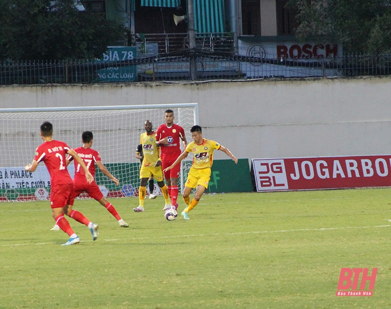 Giải Night Wolf V.League 1 - 2022: Đông Á Thanh Hóa chia điểm với Nam Định ngay trên sân nhà