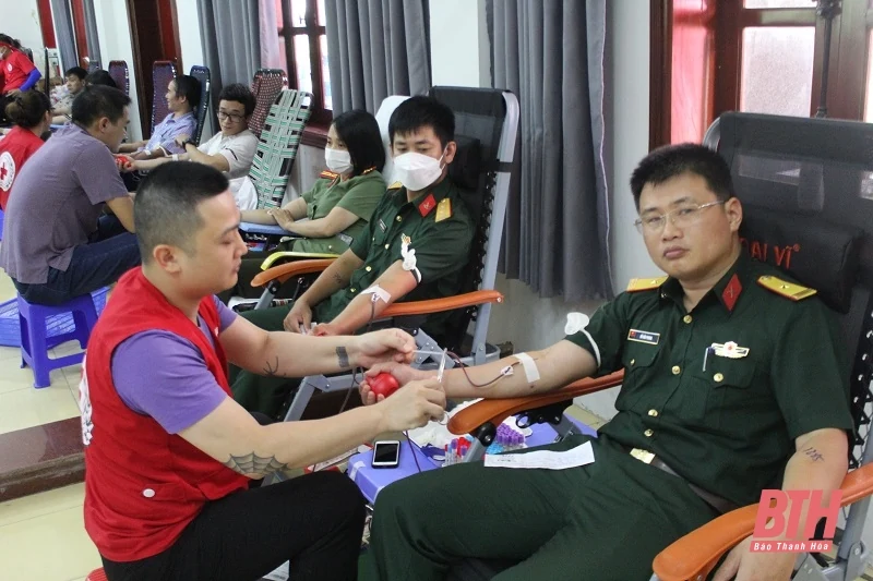Khai mạc “Hành trình đỏ - Kết nối dòng máu Việt” lần thứ X tại Thanh Hóa và tôn vinh người hiến máu tiêu biểu năm 2022.