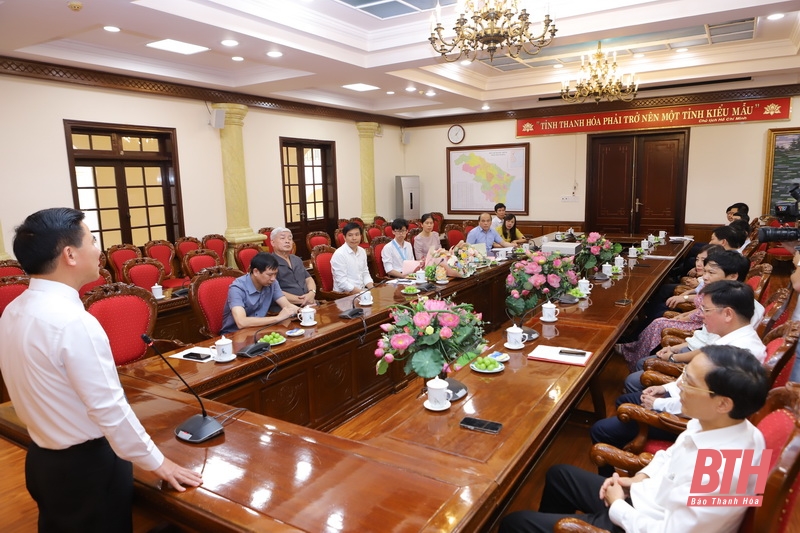 Thanh Hoá tuyên dương và trao thưởng cho học sinh, giáo viên có học sinh đoạt giải Olympic Toán quốc tế năm 2022