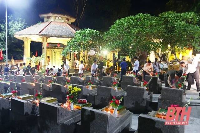 TP Sầm Sơn tổ chức lễ cầu siêu, thắp nến tri ân và kỷ niệm 75 năm ngày Thương binh Liệt sĩ