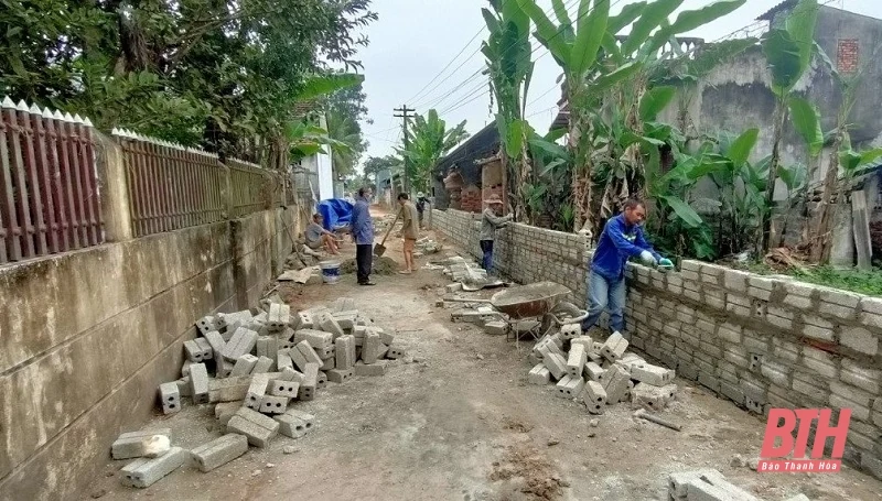 Triệu Sơn: Người dân tích cực hiến đất mở rộng đường giao thông