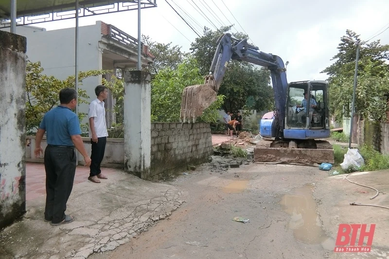 Triệu Sơn: Người dân tích cực hiến đất mở rộng đường giao thông