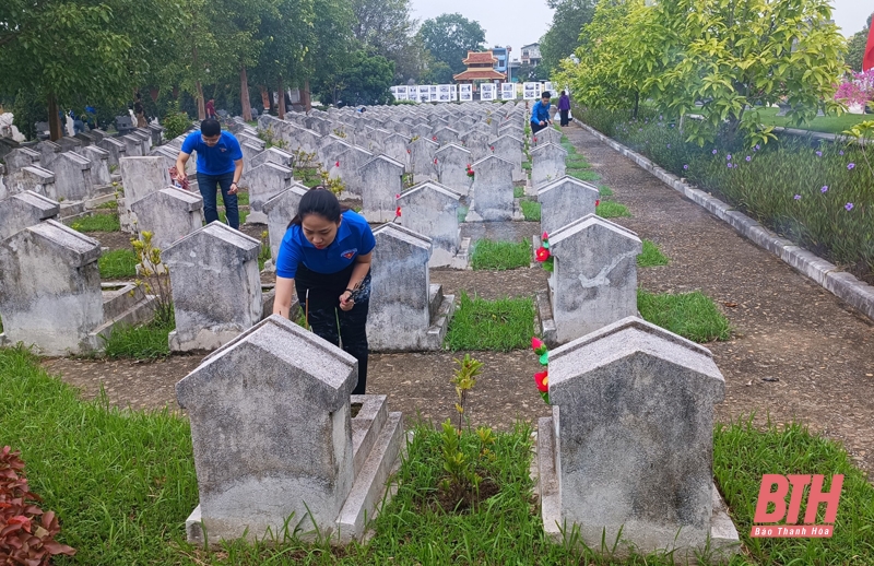 Thiết thực chương trình “Hành trình thanh niên kết nối - tri ân, chung tay vì cộng đồng”