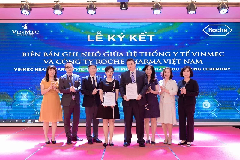 Vinmec hợp tác với Roche Pharma Việt Nam trong nghiên cứu và điều trị ung thư