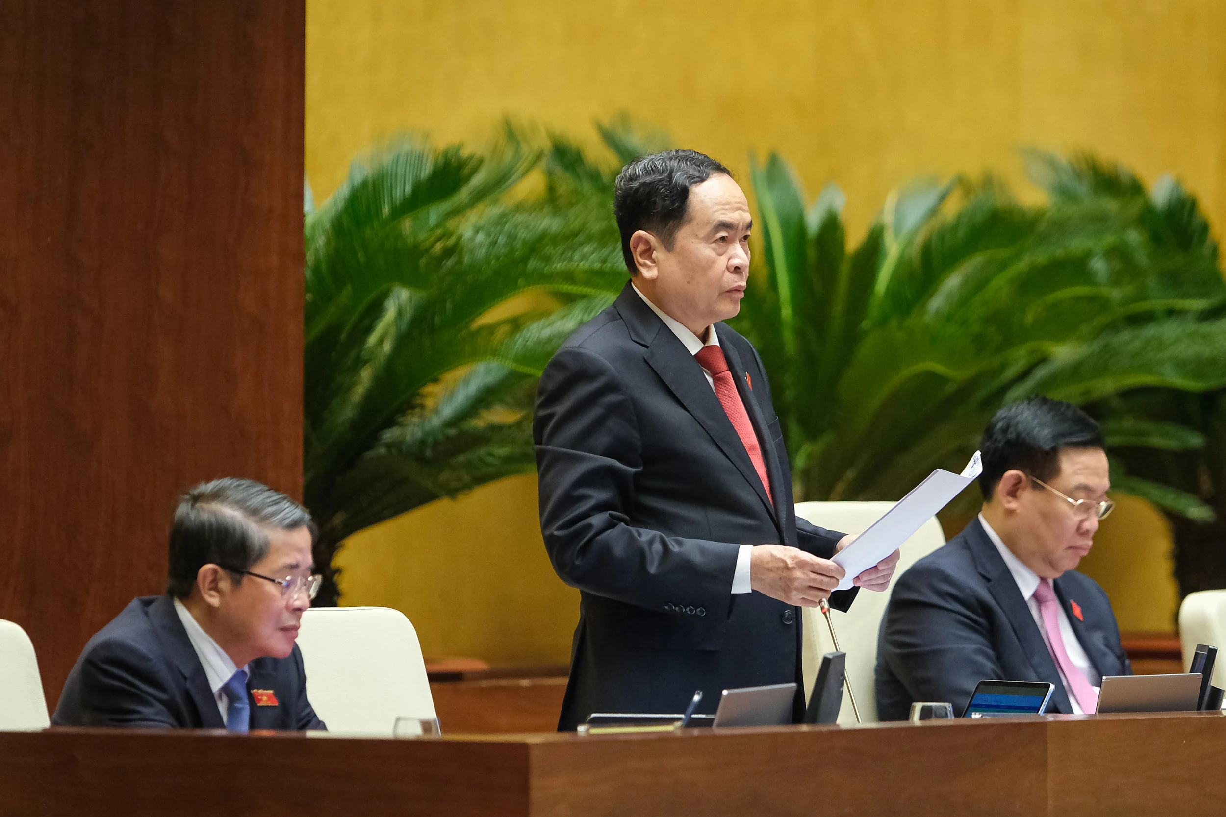 Ủy ban Thường vụ Quốc hội tổ chức phiên chất vấn và trả lời chất vấn những vấn đề thuộc trách nhiệm của Bộ Công an và Bộ Văn hóa, Thể thao và Du lịch