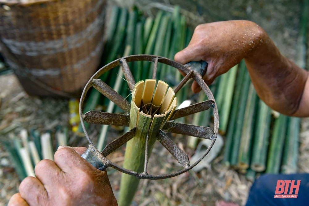 Nghề làm nan ở miền Tây xứ Thanh