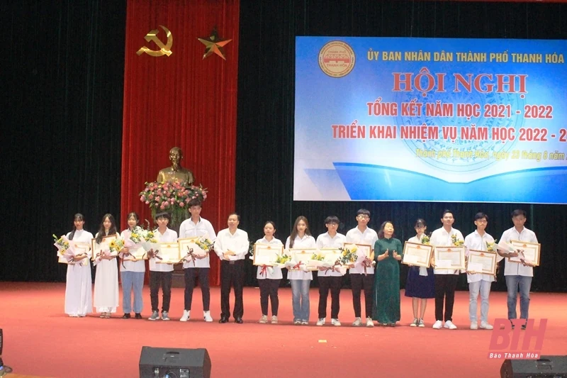 Thành phố Thanh Hóa tổng kết năm học 2021 - 2022, triển khai nhiệm vụ năm học 2022 - 2023