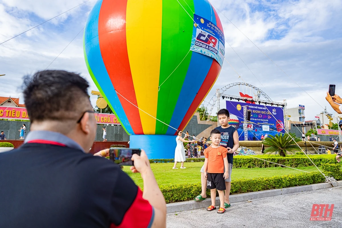 Hoàn tất bay thử nghiệm, sẵn sàng cho Lễ hội Khinh Khí Cầu - “Thanh Hóa rực rỡ sắc màu”