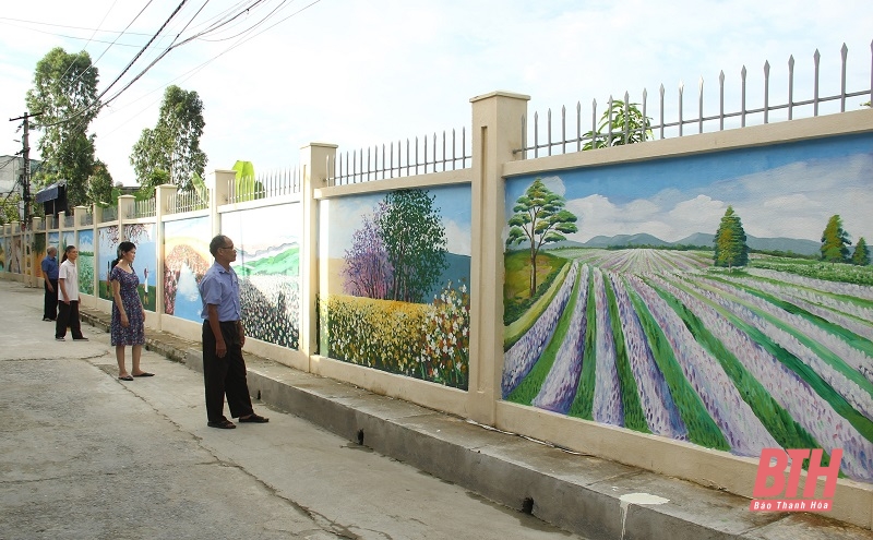 Đường tranh bích họa dài nhất TP Thanh Hoá