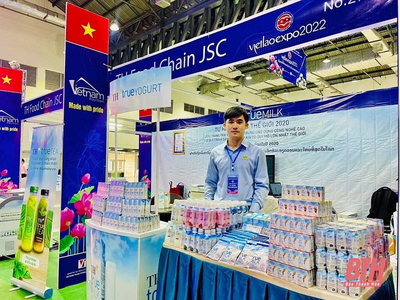 Hội chợ thương mại Việt Nam - Lào thu hút 128 doanh nghiệp hai nước tham gia