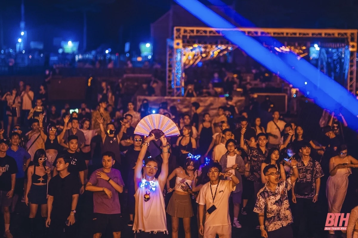 Lễ hội âm nhạc “Samson Music Festival - Take me to the Sun” thu hút hàng ngàn cá tính âm nhạc độc đáo