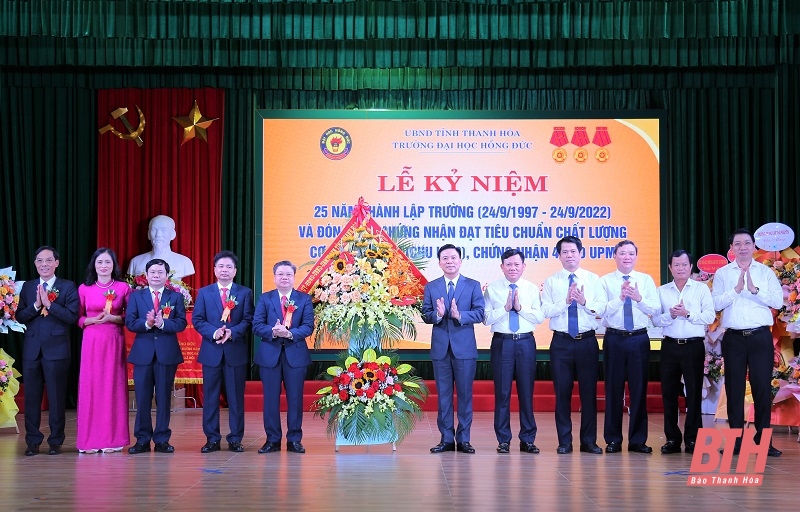 Trường Đại học Hồng Đức kỷ niệm 25 năm thành lập