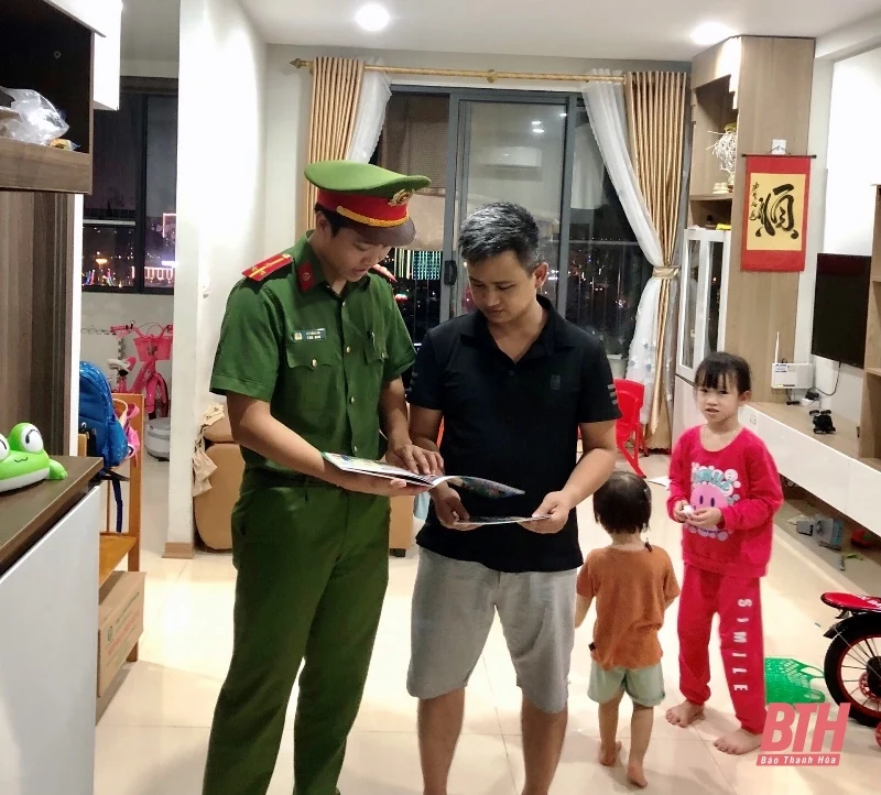 Phổ biến kiến thức phòng cháy, chữa cháy cho các hộ dân chung cư Xuân Mai