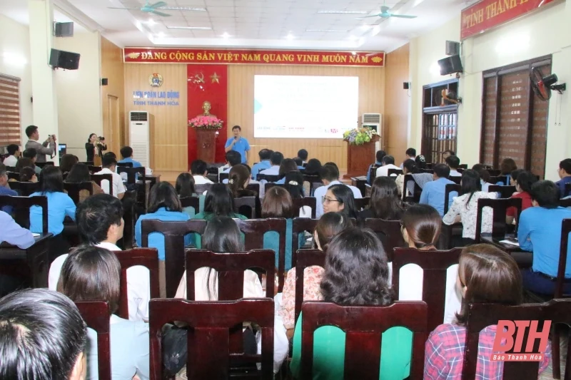 Tập huấn nâng cao năng lực về công tác truyền thông cho cán bộ công đoàn