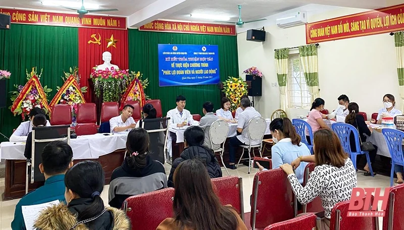 Hơn 500 người dân huyện Quan Hoá được xét nghiệm tầm soát ung thư gan