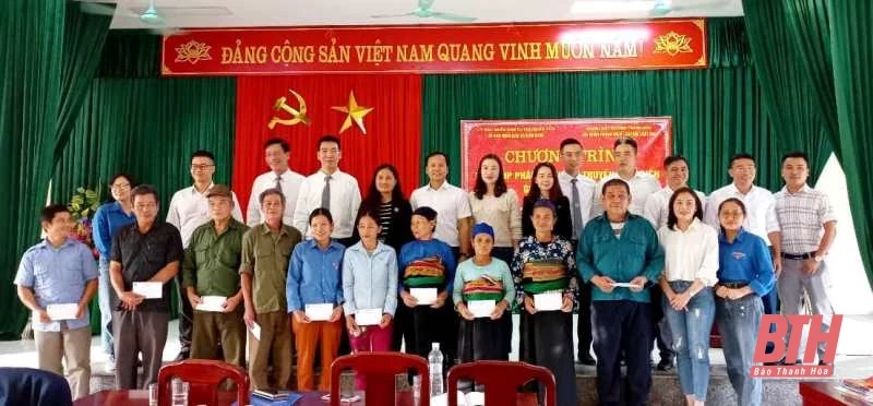 Đoàn Luật sư tỉnh tuyên truyền pháp luật, trợ giúp pháp lý tại huyện Quan Hóa