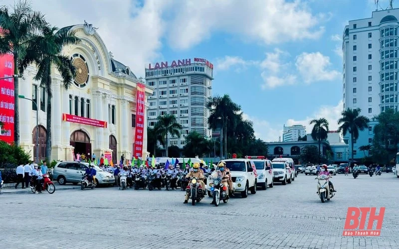 Mít tinh hưởng ứng Ngày Thế giới phòng, chống bệnh đái tháo đường và Ngày toàn dân mua và sử dụng muối i-ốt