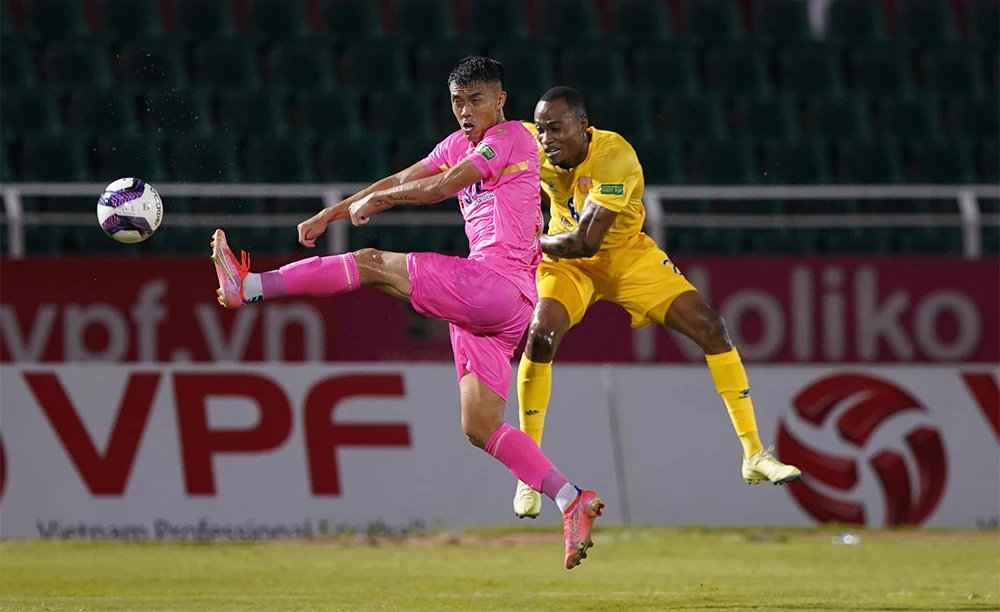Vòng 25 Night Wolf V.League 1 – 2022: “Nghẹt thở” và gay cấn cuộc đua trụ hạng
