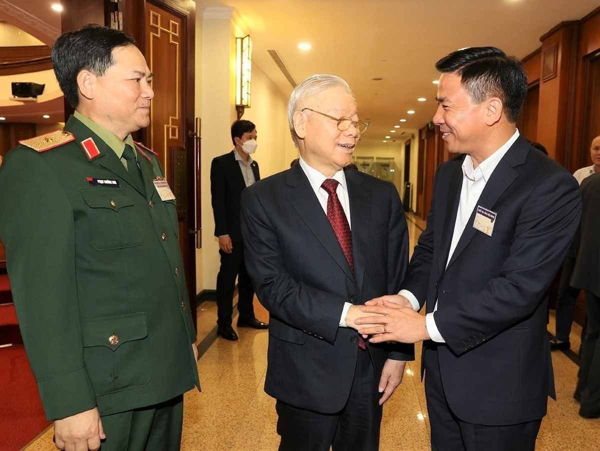 Quán triệt, triển khai thực hiện Nghị quyết của Bộ Chính trị về phát triển kinh tế - xã hội và bảo đảm quốc phòng - an ninh vùng Bắc Trung Bộ và duyên hải Trung Bộ