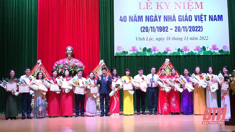 Huyện Vĩnh Lộc kỷ niệm 40 năm ngày Nhà giáo Việt Nam 