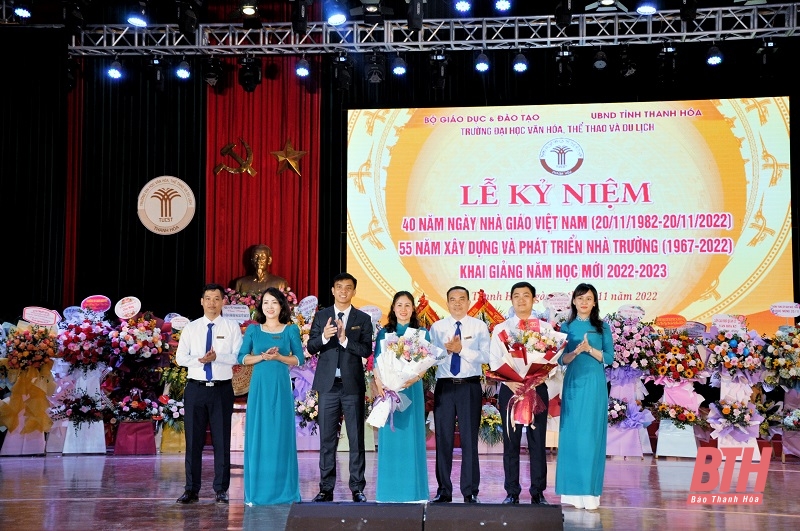 “Đoàn kết, đổi mới, sáng tạo, phát triển”, không ngừng đưa Đại học Văn hóa, Thể thao và Du lịch Thanh Hóa ngày càng lớn mạnh