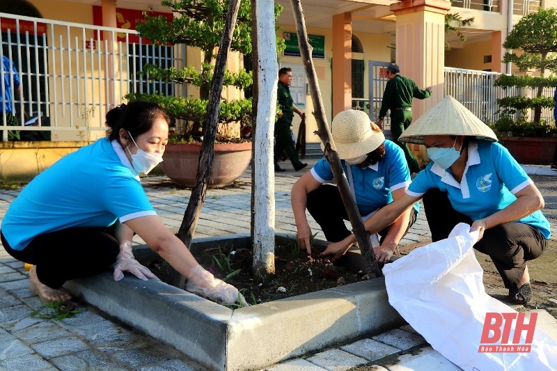 Phường Ngọc Trạo: Tổng dọn vệ sinh môi trường cuối tuần tại các tuyến đường