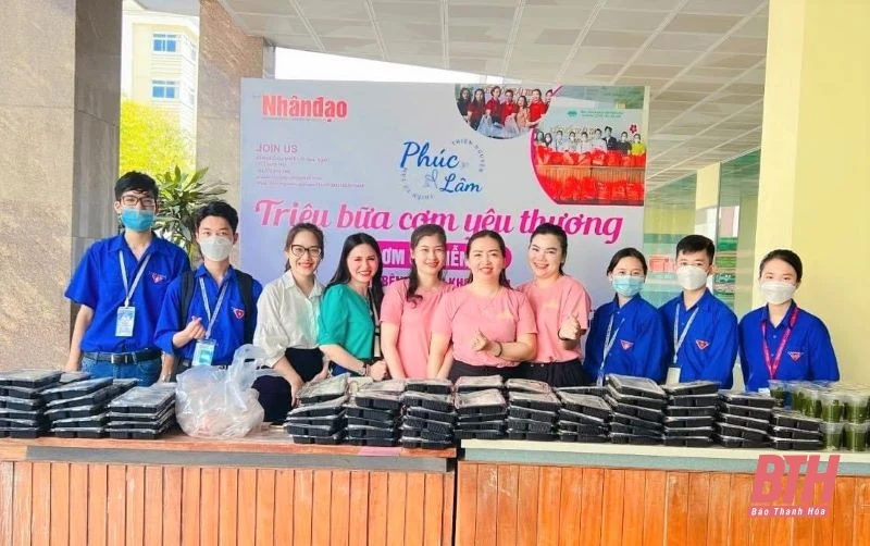 Ấm lòng những bữa cơm 0 đồng” tại Bệnh viện Đa khoa tỉnh Thanh Hóa