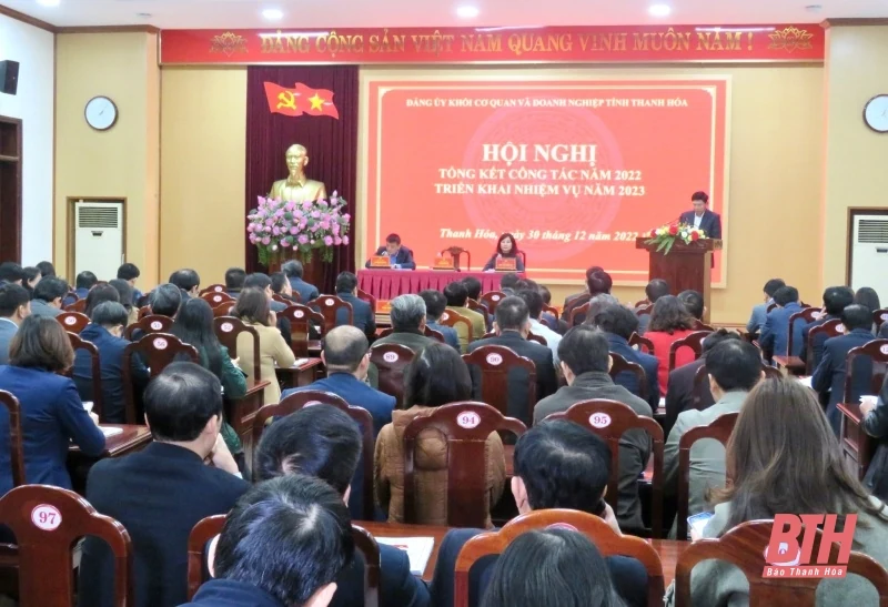 Nâng cao năng lực lãnh đạo, sức chiến đấu của tổ chức đảng và đảng viên trong Đảng ủy Khối Cơ quan và Doanh nghiệp tỉnh