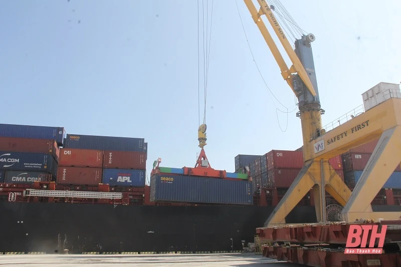 Tàu quốc tế của hãng CMA-CGM trở lại dịch vụ xuất nhập khẩu qua Cảng Nghi Sơn