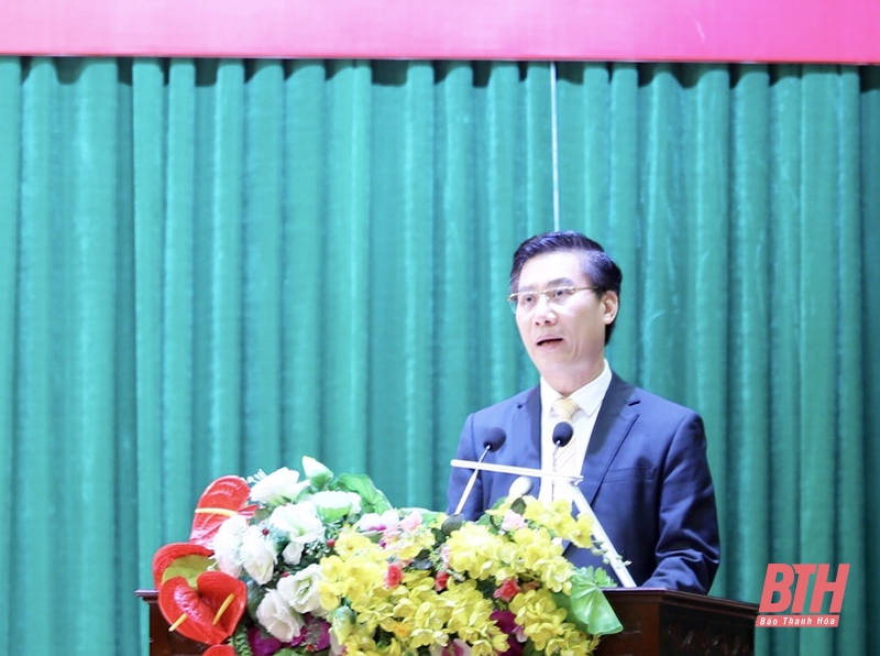 Vĩnh Lộc: Tuyên dương và trao thưởng cho 137 học sinh, giáo viên có học sinh đoạt giải cấp tỉnh năm học 2022-2023