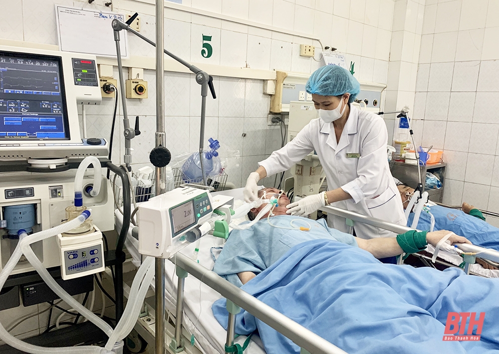 Bảo đảm cấp cứu, điều trị bệnh nhân trong dịp Tết Nguyên đán Quý Mão 2023