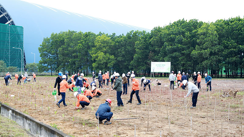 Công ty Nhiệt điện Nghi Sơn gặp mặt đầu xuân và tổ chức Tết trồng cây Xuân Quý Mão năm 2023