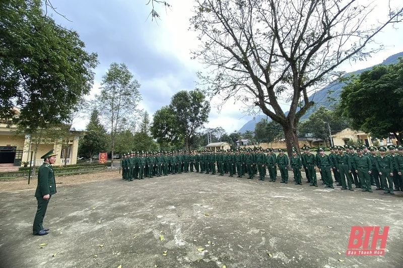 Đi để trưởng thành (Bài 3): Chuyện về những người quản lý, huấn luyện chiến sĩ mới