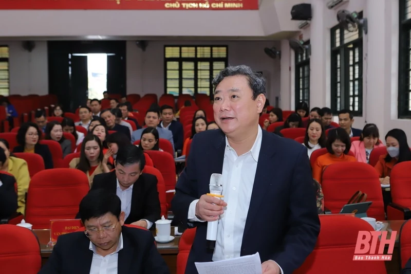 Bí thư Tỉnh ủy Đỗ Trọng Hưng làm việc với Trường Chính trị Thanh Hóa