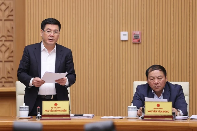 Giao nhiệm vụ cụ thể cho từng bộ, từng ngành để tháo gỡ khó khăn, thúc đẩy sản xuất, kinh doanh