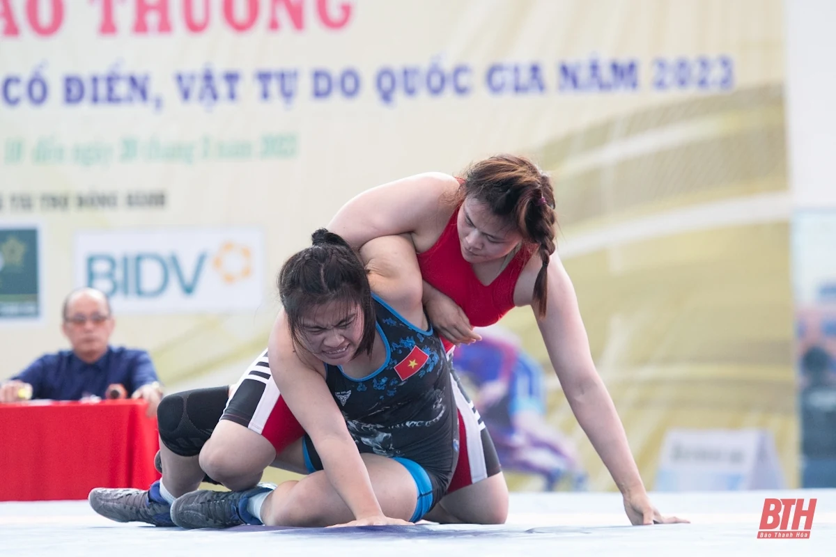 Thanh Hoá xếp Nhất toàn đoàn nội dung Vật tự do nữ tại giải đấu trên sân nhà
