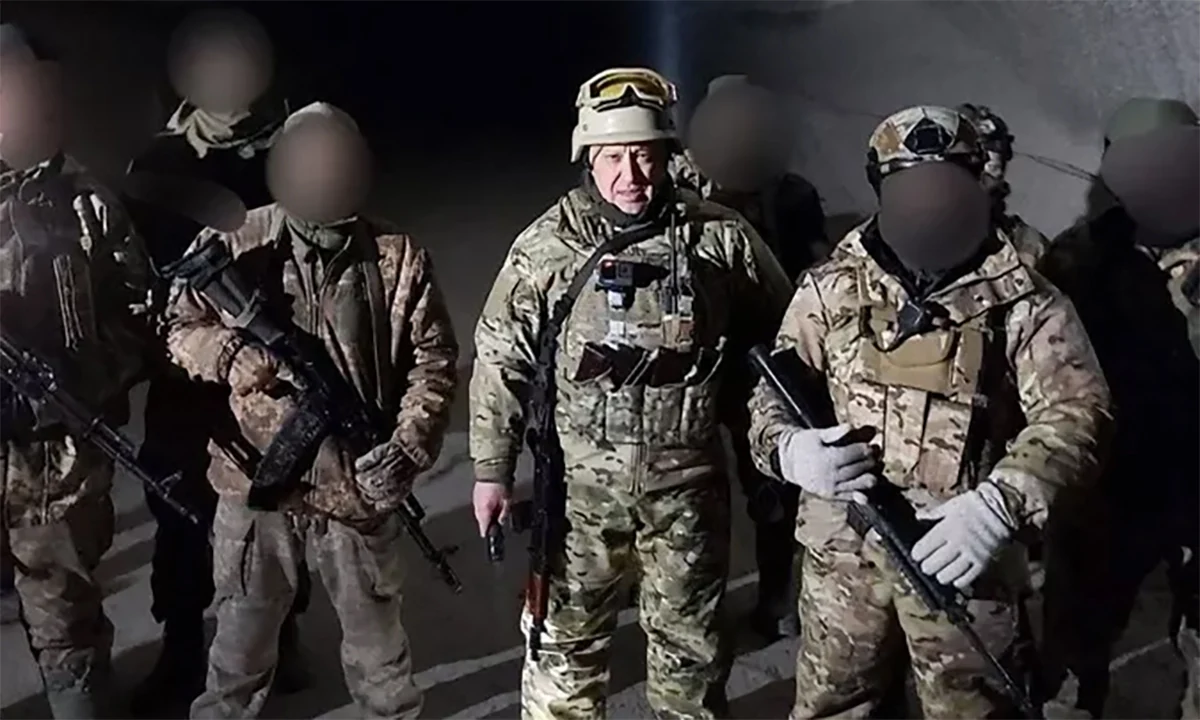 Nga - Ukraine “giằng co” từng mét đất ở “vùng chết” Bakhmut