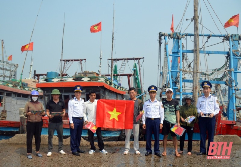 Phối hợp tuyên truyền chống khai thác IUU và phòng, chống ma túy cho ngư dân TP Sầm Sơn