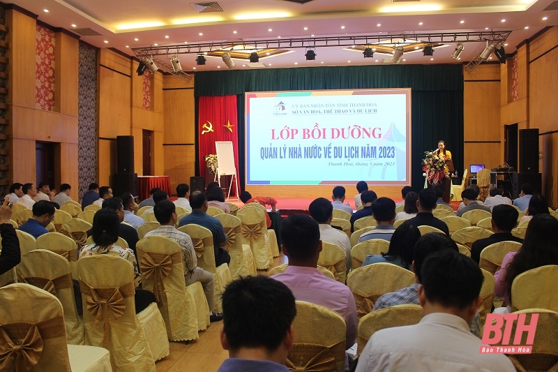 Khai giảng lớp bồi dưỡng quản lý Nhà nước về du lịch năm 2023