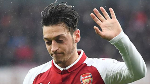 Tạm biệt Mesut Ozil: Bản nhạc cổ điển 10 năm sau ta sẽ cùng thưởng thức