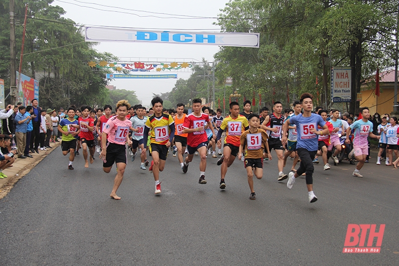 Thạch Thành phát động Ngày chạy Olympic “Vì sức khỏe toàn dân” và Giải việt dã năm 2023