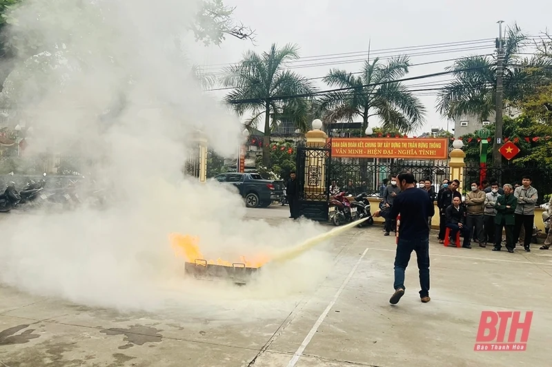 Huấn luyện nghiệp vụ PCCC và CNCH chuyên sâu cho lực lượng dân phòng