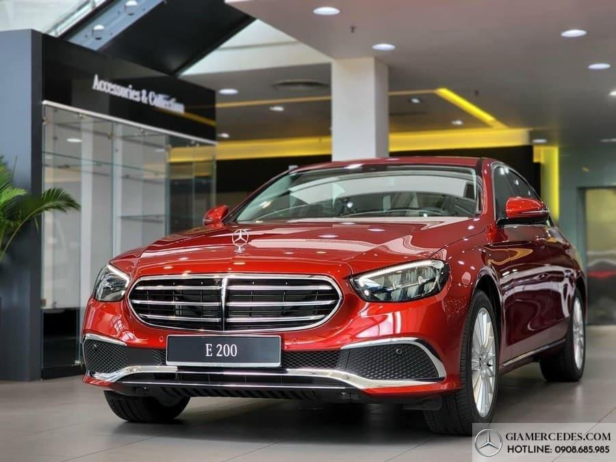 Tại sao dòng xe Mercedes E200 Exclusive được ưa chuộng hiện nay