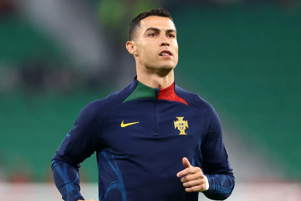Cơ thủ Việt Nam chưa thi đấu đã giành huy chương tại SEA Games 32; Messi lên tiếng xin lỗi đồng đội và CLB chủ quản PSG