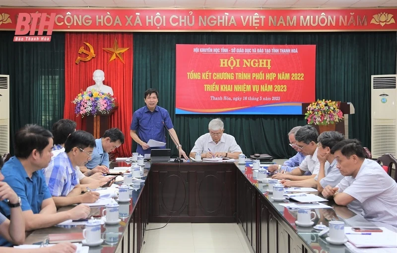 Phối hợp nâng cao hiệu quả hoạt động hỗ trợ giáo dục trong nhà trường, xây dựng xã hội học tập