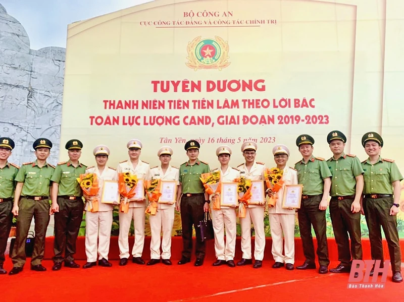 Gương sáng thanh niên Công an tiên tiến làm theo lời Bác