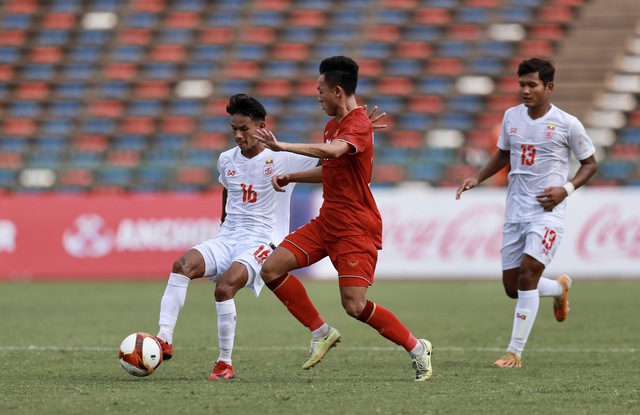 SEA Games 32, ngày 16-5: Thái Sơn cùng U.22 Việt Nam giành HCĐ bóng đá nam